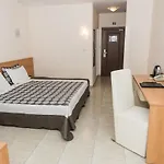 Hotel Central Ξενοδοχείο Σάνι Μπιτς