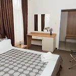 Hotel Central 3*