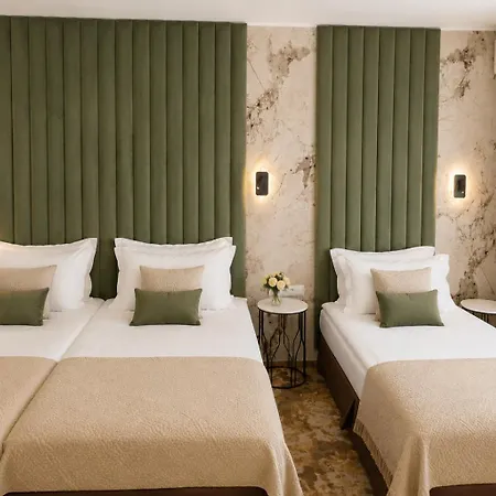 Hotel Central Słoneczny Brzeg